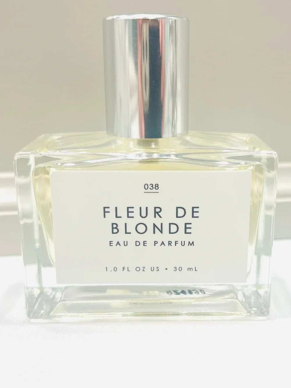 NEW! Fleur De Blonde by Le Monde Gourmand NIB